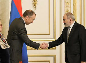 Премьер-министр Пашинян принял Тойво Клаара