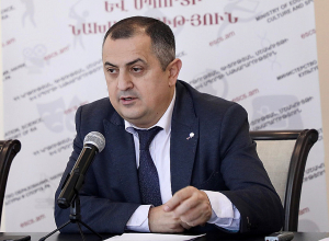 Карен Гилоян освобожден от должности