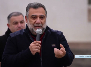 Ռուբեն Վարդանյանը հանդիպումներ է ունեցել Ստեփանակերտում