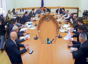 ՀՀ ԱԺ տնտեսական հարցերի մշտական հանձնաժողովի հերթական նիստ․ Ուղիղ