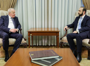 Арарат Мирзоян обсудил с Сергеем Копыркиным вопросы региональной безопасности