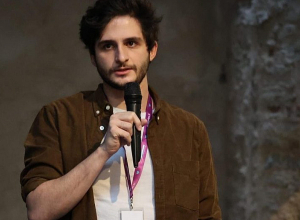 Ֆրանսահայ  Հովիկ Հակոբյանի համագործակցությունը  «Դիորի» հետ և գովազդային աշխարհի նոր բացահայտումները