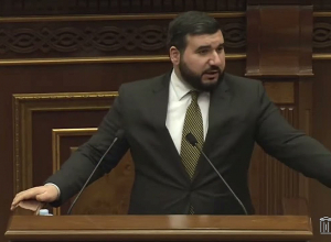 Вы продали, заложили армию: Алексанян - оппозиции