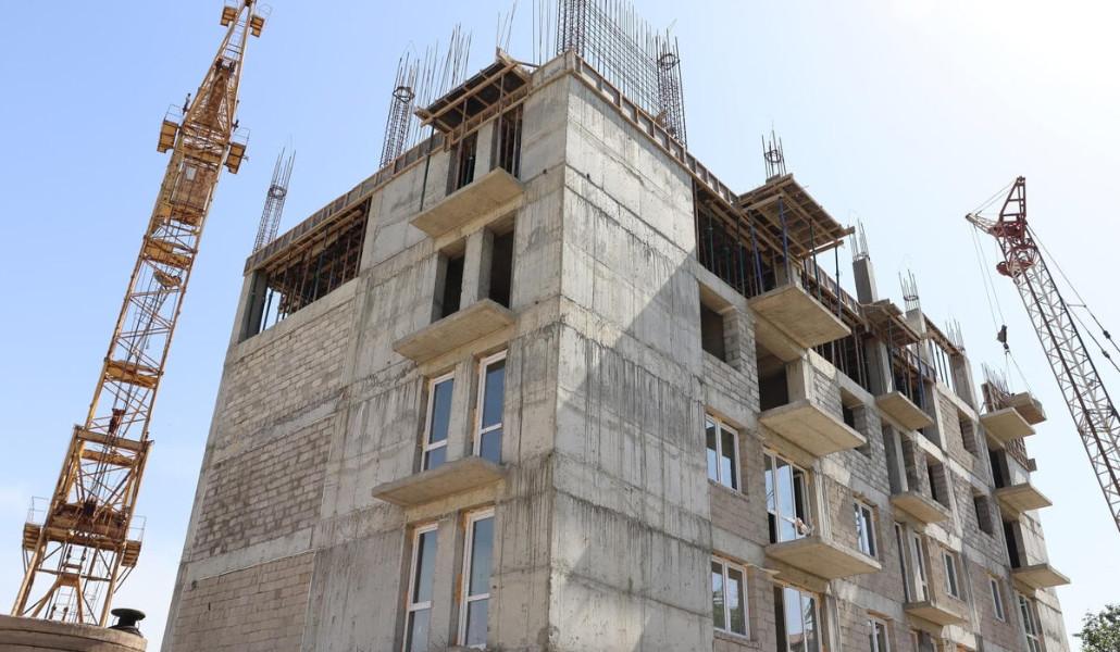 3aa8b112-f81f-4603-a1fa-db00692499e3