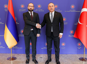 Անկարայում տեղի է ունեցել Միրզոյան-Չավուշօղլու առանձնազրույցը