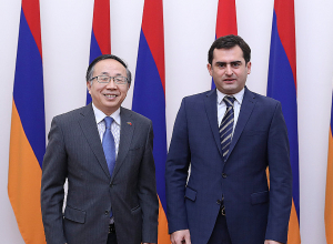 Չինաստանի դեսպանը կարեւորել է խնդրի կարգավորումը խաղաղ եւ դիվանագիտական ճանապարհով