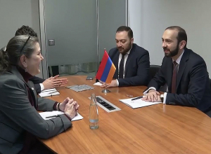 ՀՀ ԱԳ նախարարի հանդիպումն ԱՄՆ Միջազգային զարգացման գործակալության կառավարչի տեղակալի հետ