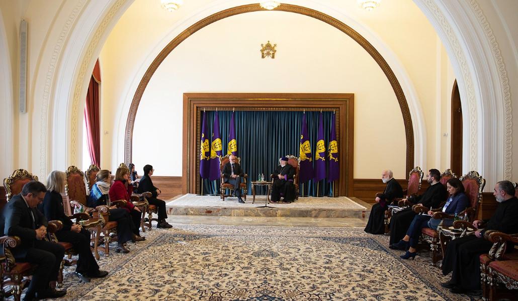 332345700_979602619722099_5711775050356237783_n