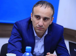 Ռուբեն Վարդանյանը Արցախում կարող է դառնալ որպես ստվերային դերակատար․ Ռոբերտ Ղևոնդյան