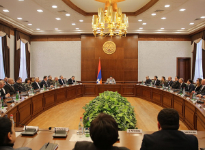 Որոշում եմ կայացրել Ռուբեն Վարդանյանին ազատելու պետական նախարարի պաշտոնից. Արայիկ Հարությունյան