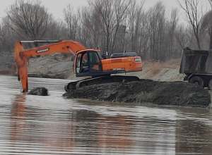 Կասեցվել է Արաքս գետի հունից ավազի արդյունահանումը