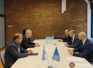 ԱԽ քարտուղարը Հունաստանի վարչապետի խորհրդականին ներկայացրել է ԼՂ–ում ստեղծված իրավիճակը