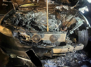 Աբովյանում այրվել է ավտոմեքենա