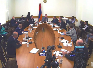 Кто боссы, бароны? У этого бизнеса здесь есть владелец: Хачатрян