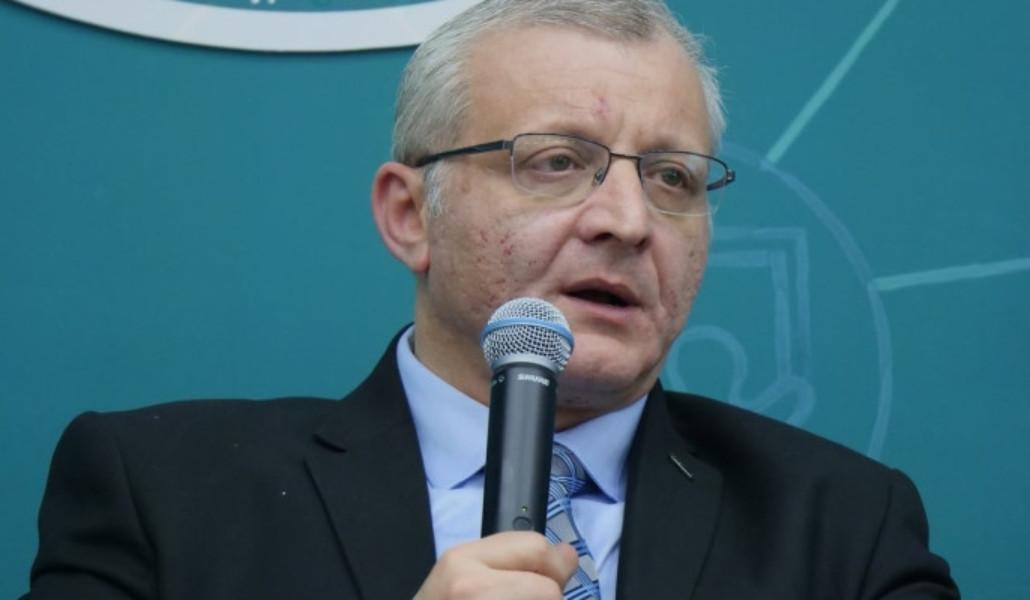 baqun-amen-inch-anelu-e-or-hay-n246003-1