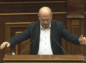 Азербайджан отверг идею общего государства; не искажайте историю: Гегам Назарян