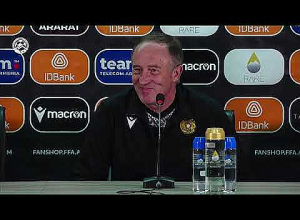 Предматчевая пресс-конференция Александра Петракова и Ваана Бичахчяна