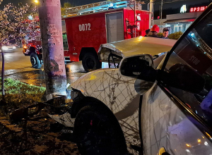 Երևանի Սեբաստիա փողոցում «Porsche Cayenne»-ն բախվել է գովազդային վահանակի սյանը․ կա զոհ