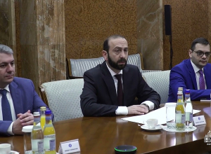 Հայաստանի ԱԳ նախարարի հանդիպումը Ռումինիայի վարչապետի հետ