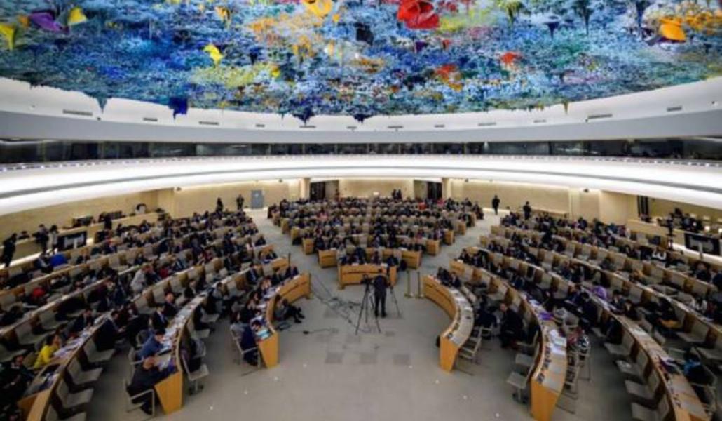 մակ