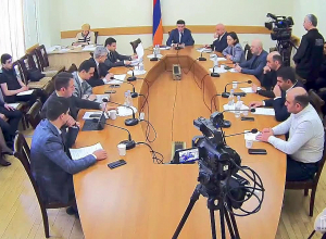 ՀՀ ԱԺ տնտեսական հարցերի մշտական հանձնաժողովի հերթական նիստը․Ուղիղ