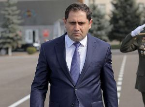 Պաշտպանության նախարարը դադարեցրել է աշխատանքային այցը և վերադառնում է Հայաստան․ ՊՆ