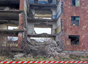 «Էկո Կայան Դիլիջան» հյուրանոց տանող ավտոճանապարհի հենապատը փլուզվել է․ ճանապարհը երկկողմանի փակ է