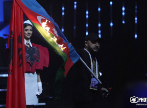 Ծանրամարտի Եվրոպայի առաջնության բացման արարողության ժամանակ այրել են Ադրբեջանի դրոշը (լուսանկարներ)