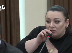 Авинян сообщил, когда будет готов памятник Карену Демирчяну