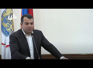 Երեւանի ավտոտնակները կարգավիճակ չունեն, ձեր ճարտարապետները գործից բացի, ինչով ասես զբաղվում են