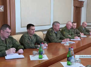 Արայիկ Հարությունյանն ընդունել է ԱՀ-ում տեղակայված ՌԴ խաղաղապահ զորակազմի նորանշանակ հրամանատարին