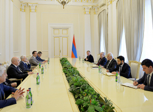 Վահագն Խաչատուրյանն ընդունել է ֆիզիկոս, Ռուսաստանի Գիտությունների ակադեմիայի ակադեմիկոս Յուրի Հովհաննիսյանին