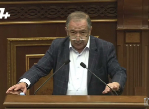 Те, кто откажется от Арцаха, будут осуждены за государственную измену: Агван Варданян