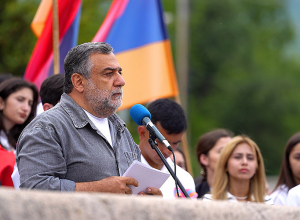 Հիշելու ենք մեր հաղթանակները և կերտելու ենք նոր հաղթանակներ. Ռուբեն Վարդանյանը՝ Ստեփանակերտում  տեղի ունեցած հանրահավաքին