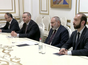 Пашинян принял российского сопредседателя Минской группы ОБСЕ Игоря Ховаева