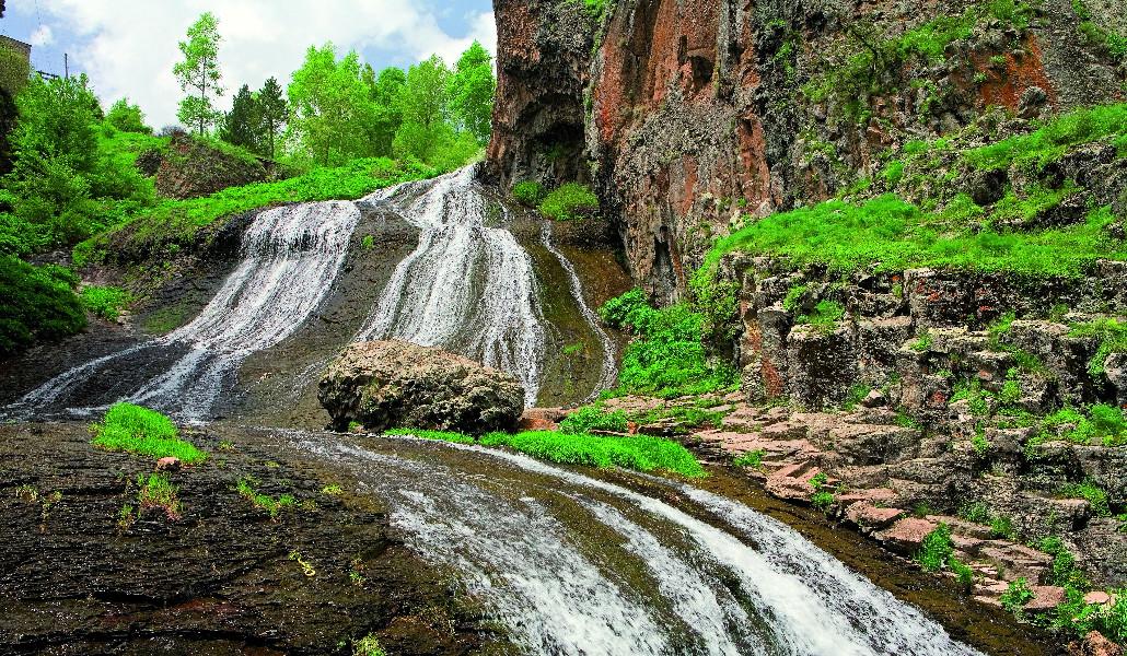 Jermuk_Waterfall4