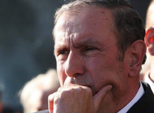 Ռազմի դաշտում որդուն կորցրած մոր կալանավորումը մեծ խայտառակություն է․  Լեւոն Տեր- Պետրոսյան