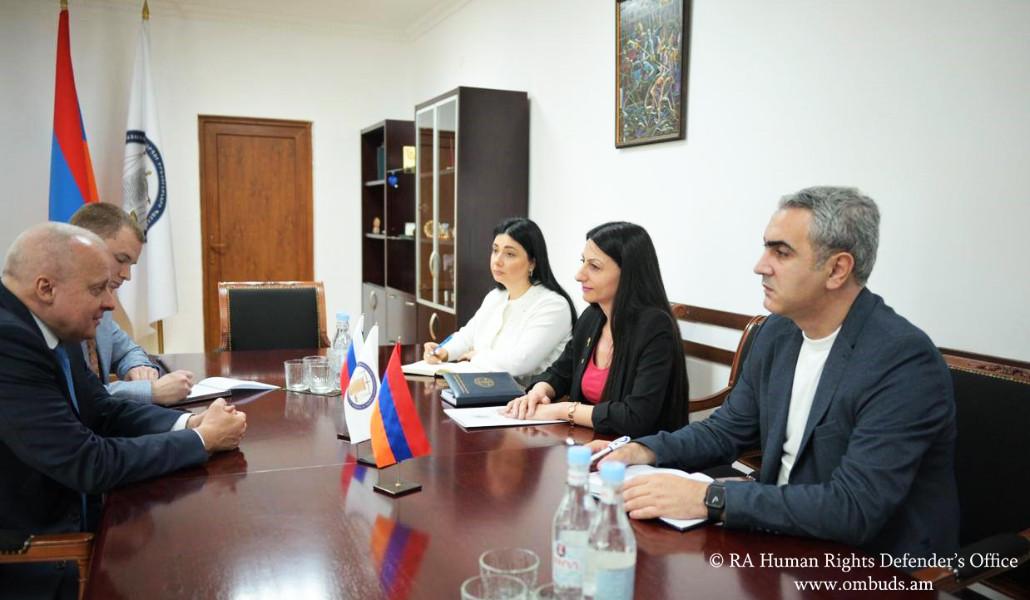 347561795_793437735531767_4439769500393931403_n