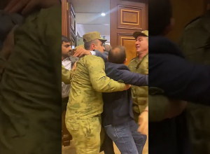 Կադրեր ծեծկռտուքից, այն, ինչ չերեւաց ԱԺ ուղիղ եթերի ժամանակ