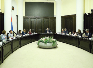 Араик Арутюнян представил международным партнёрам направления Стратегической коммуникации и Партисипативного управления