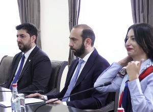 Արարատ Միրզոյանի հանդիպումն Արգենտինայի խորհրդարանական պատվիրակության հետ
