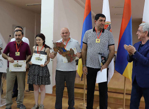 Սերժ Սարգսյանը մասնակցել է ՀՀԿ շախմատի 15-րդ մրցաշարի փակմանը