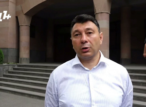 На этом этапе режим Пашиняна организует новые шоу: Шармазанов