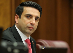 Мы должны вместе, несмотря на все бедствия, продолжить свою миссию, то есть создать будущее для нашего вечного народа: Послание Алена Симоняна