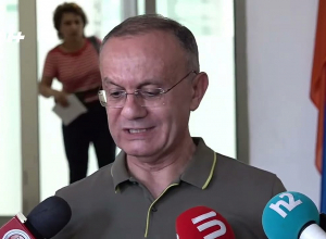 Իշխանության համար պայքար այստեղ չի գնում․ Սեյրան Օհանյանը՝ «Հայաքվե»-ի մասին