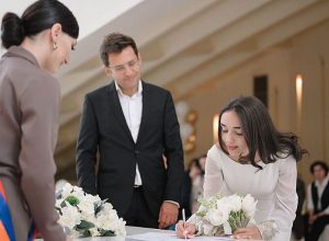 Լևոն Արոնյանը գրանցել է  ամուսնությունը