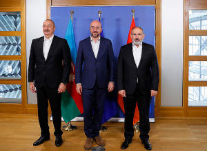 Այն աչքկապոցին, ինչ տեսանելի է Արցախի հարցում, զուգահեռ դրսևորվում և դրսևորվելու է նաև Հայաստանի նկատմամբ․ Տ․ Աբրահամյան