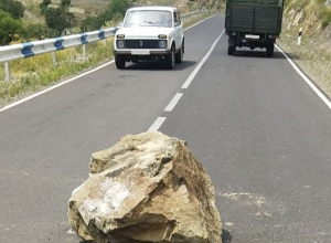 Քարաթափում Սոլակ գյուղի վերջնամասում