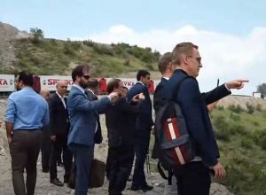 Լաչինի միջանցքի մոտ ՀՀ֊ում դիվանագիտական կորպուսի ներկայացուցիչներին ներկայացվում է իրավիճակը