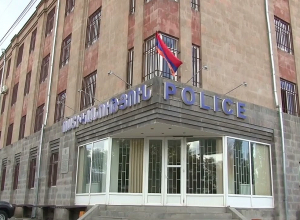 Мужчина, совершивший ограбление, найден и задержан